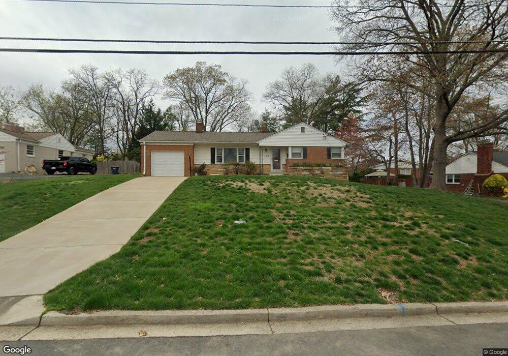 3320 Garland Dr, Falls Church, VA 22041 - photo 1