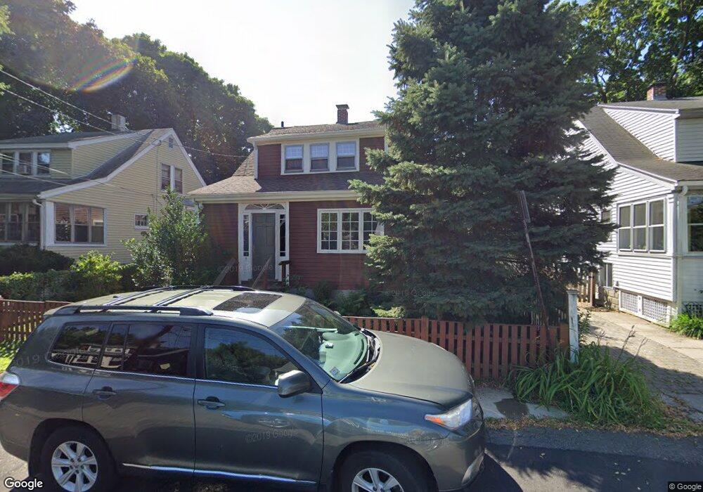 5 Chetwynd Rd, Cambridge, MA 02140 - photo 1