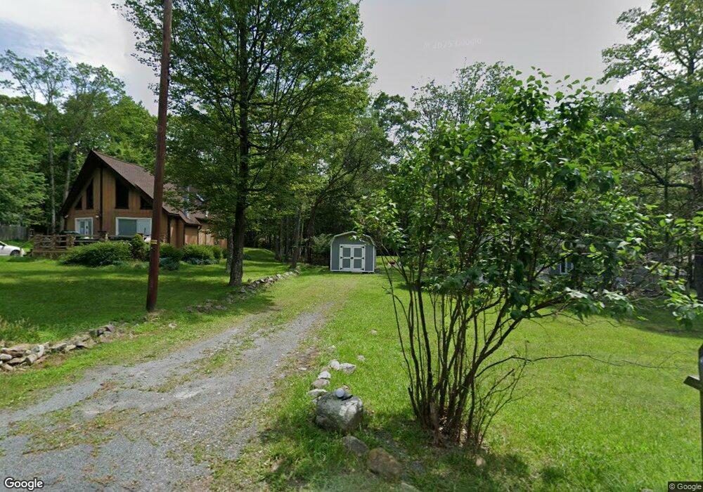 604 Mountain Rd, Effort, PA 18330 - photo 1