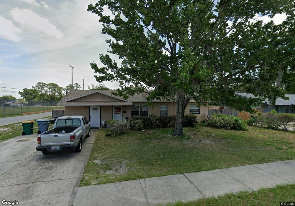 718 N Disston Ave, Tavares, FL 32778 - photo 1