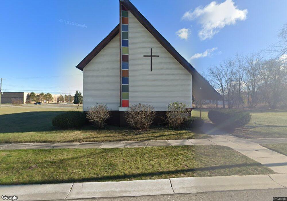 2912 25th St, Port Huron, MI 48060 - photo 1