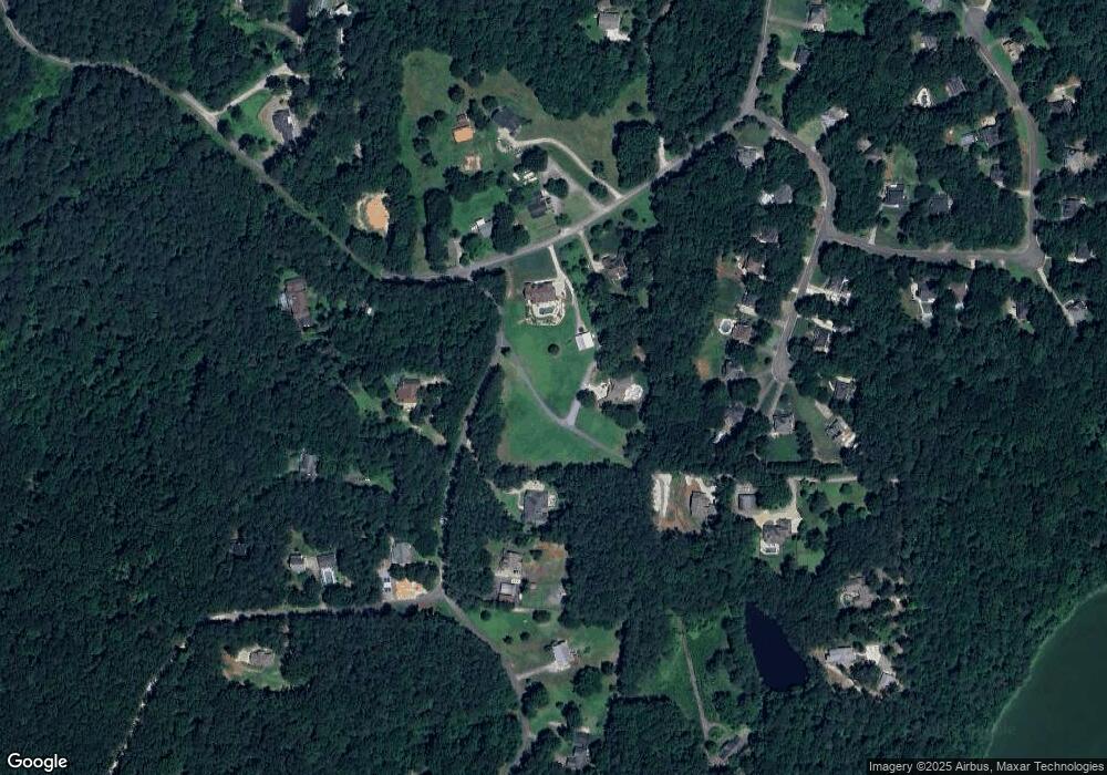 159 Cherokee Point Dr, Canton, GA 30114 - photo 1