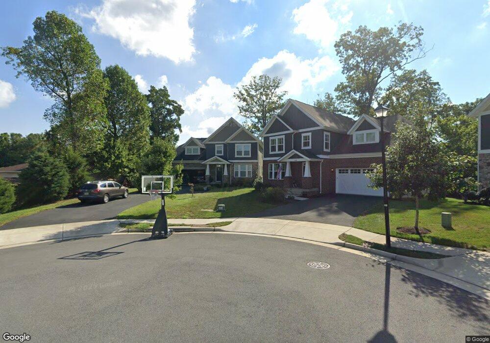 8380 Edward Carr Ct, Springfield, VA 22153 - photo 1