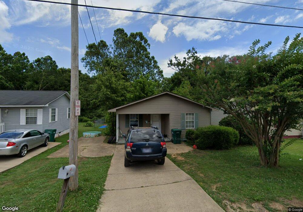 318 Lincoln St, Jackson, TN 38301 - photo 1