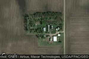 78591 400th St, Bird Island, MN 55310