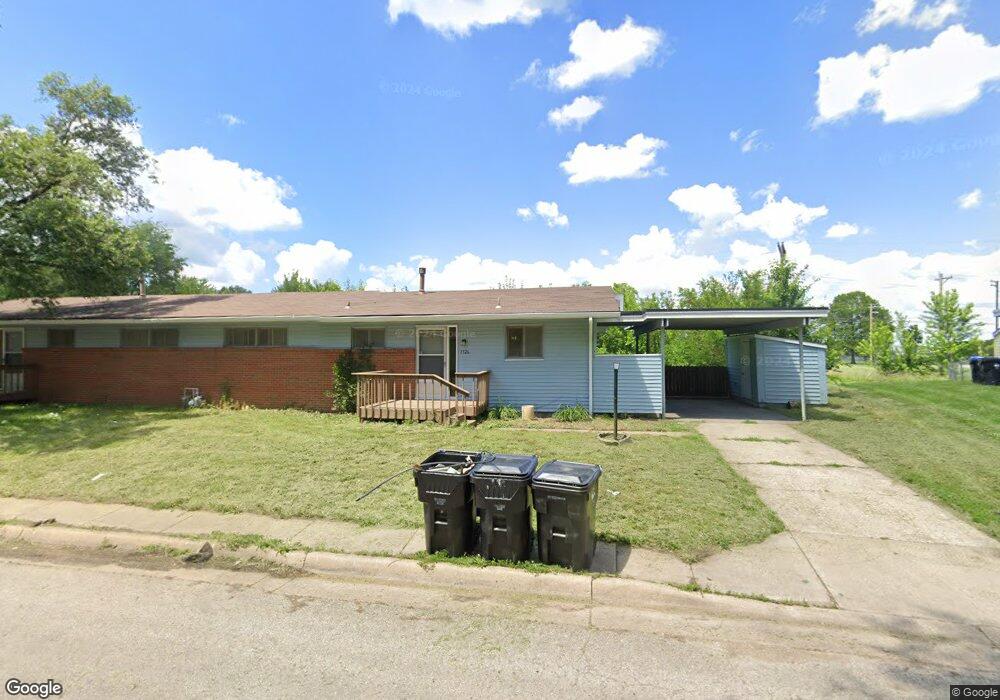 1326 SW Clearview Ln, Topeka, KS 66619 - photo 1