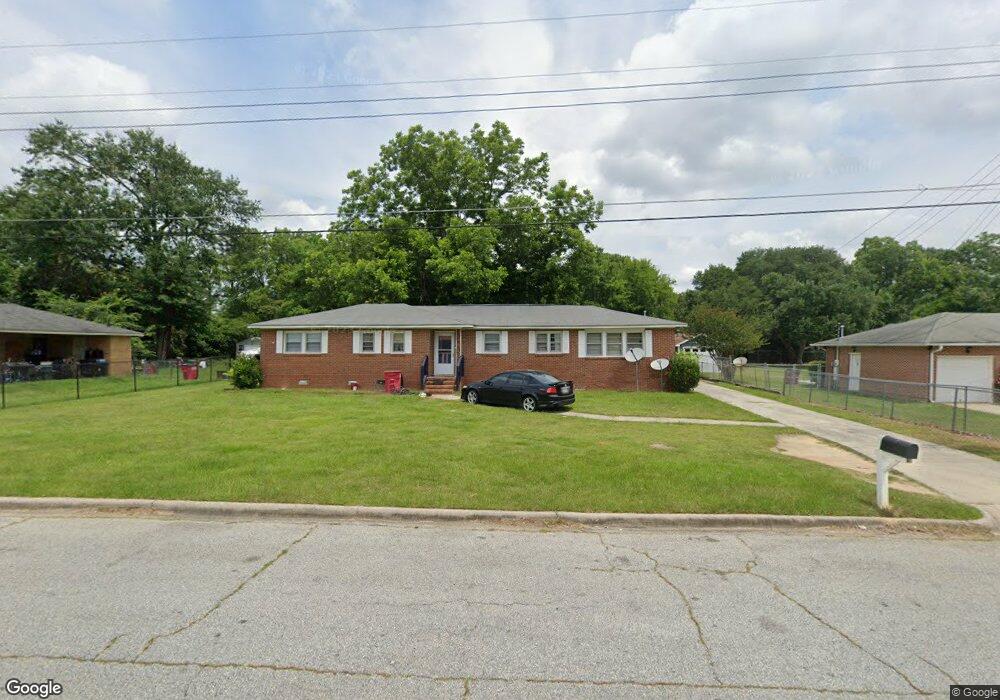 2531 Wallace Dr, Macon, GA 31206 - photo 1