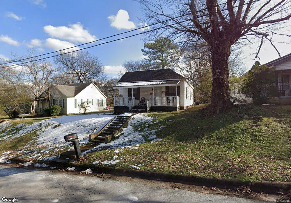 1210 E Limestone St, Florence, AL 35630 - photo 1