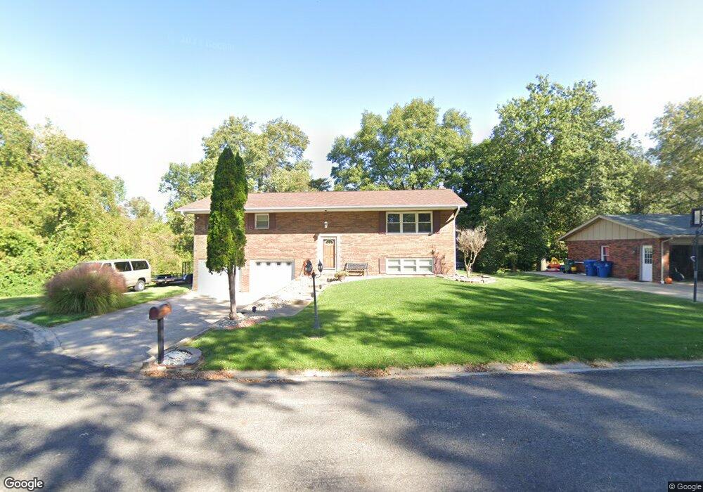 608 Johnny Dr, Maryville, IL 62062 - photo 1