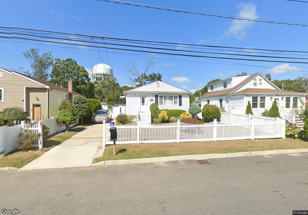 145 44th St, Copiague, NY 11726 - photo 1