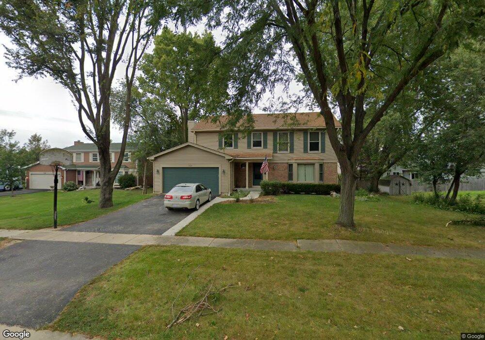 745 Newberry Dr, Batavia, IL 60510 - photo 1