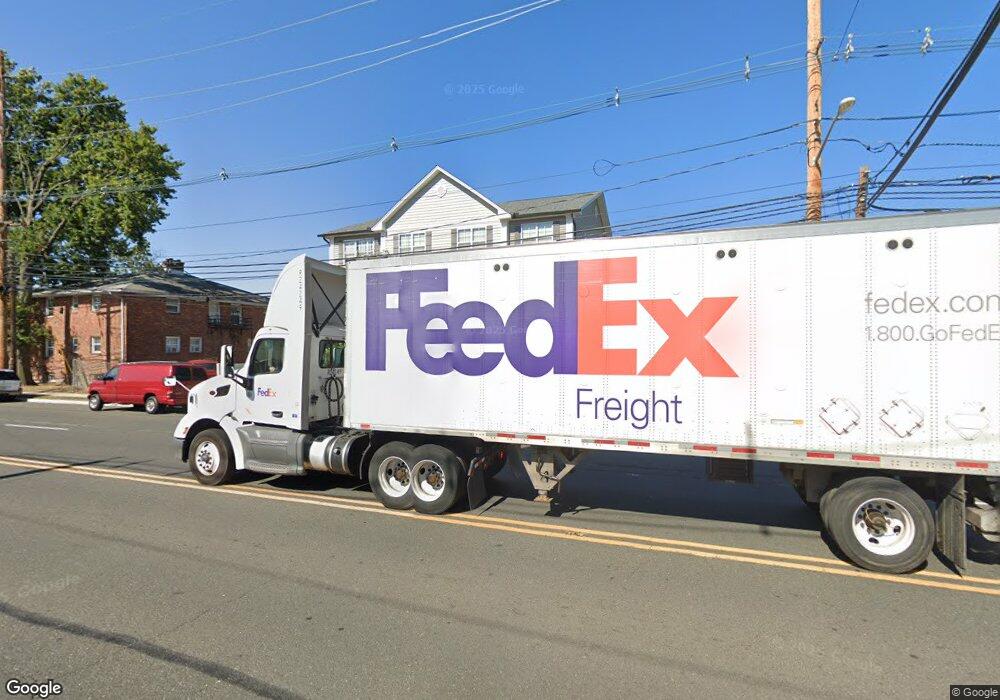 1200 W Saint Georges Ave unit 7, Linden, NJ 07036 - photo 1