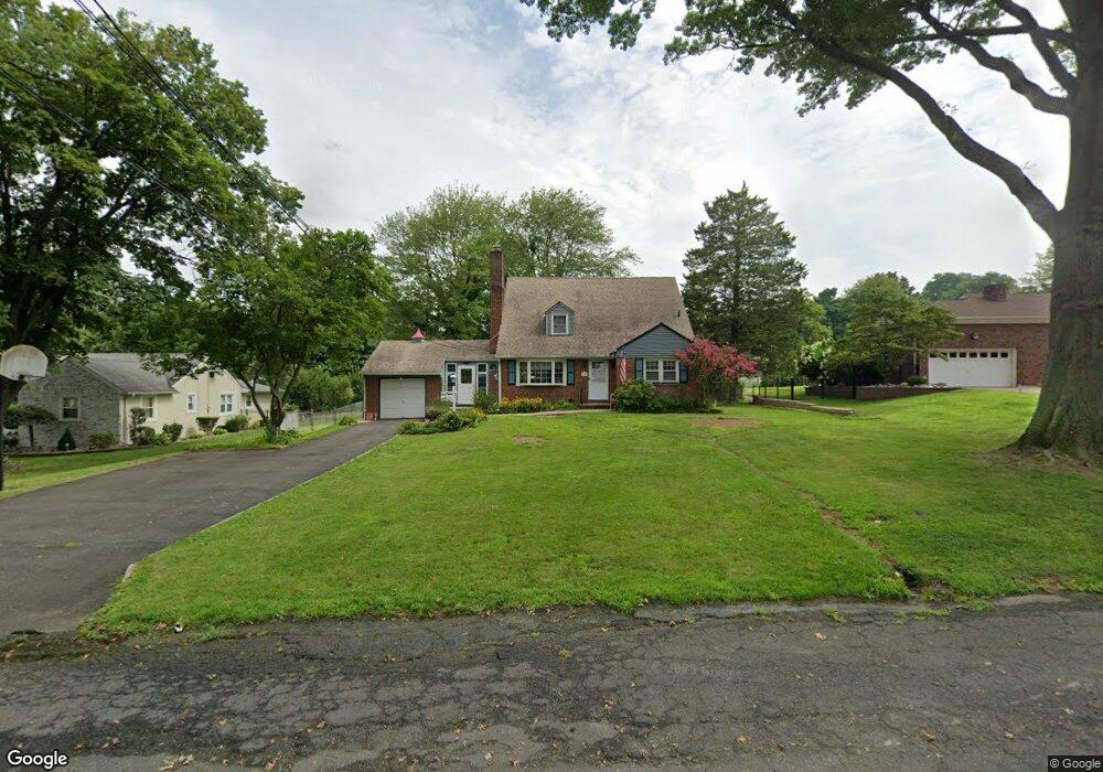 30 Briarheath Ln, Clark, NJ 07066 - photo 1