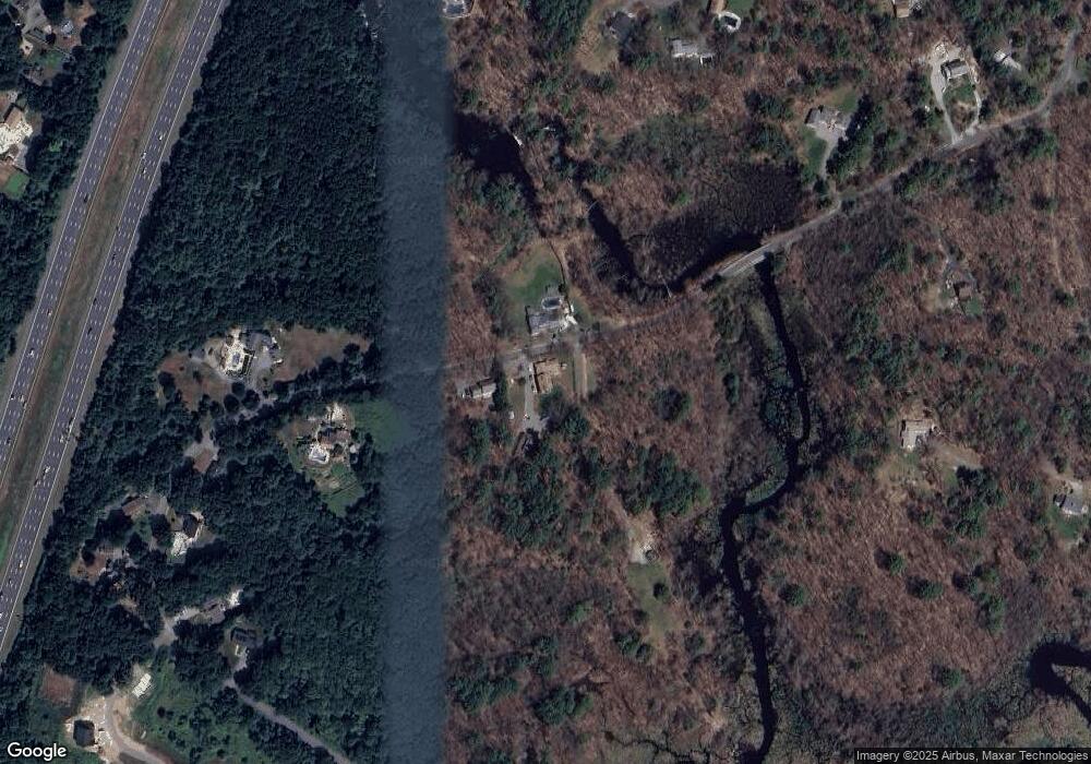 37 Larkin Rd, Byfield, MA 01922 - photo 1