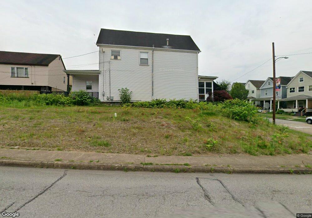 101 Sumner Ave, Vandergrift, PA 15690 - photo 1