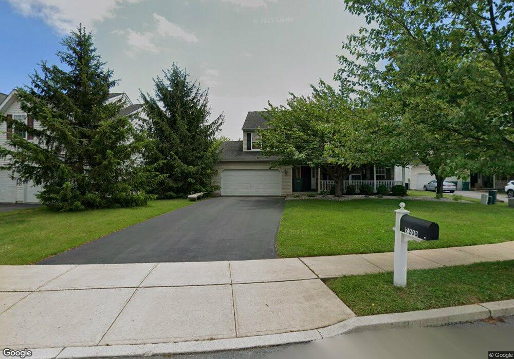 7200 Mckee Ct, Macungie, PA 18062 - photo 1