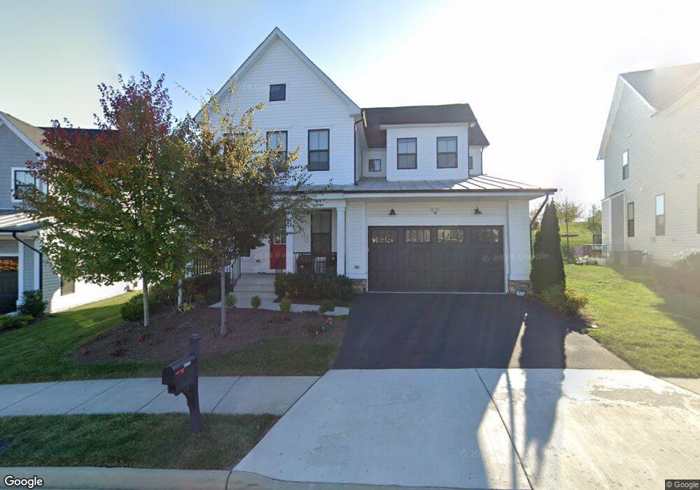 25551 Woodbine Farm Dr, Chantilly, VA 20152 - photo 1