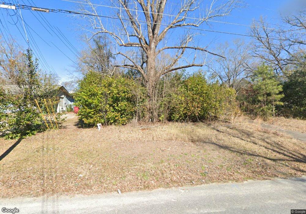 2555 Greenleaf Dr, Macon, GA 31206 - photo 1