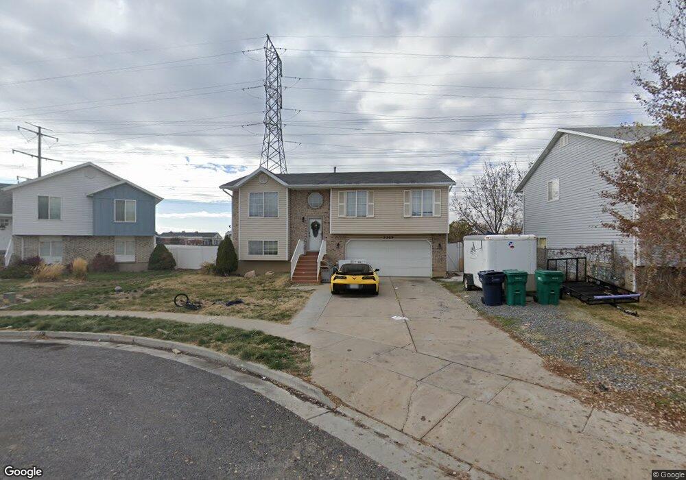 5569 S 3200 W, Roy, UT 84067 - photo 1