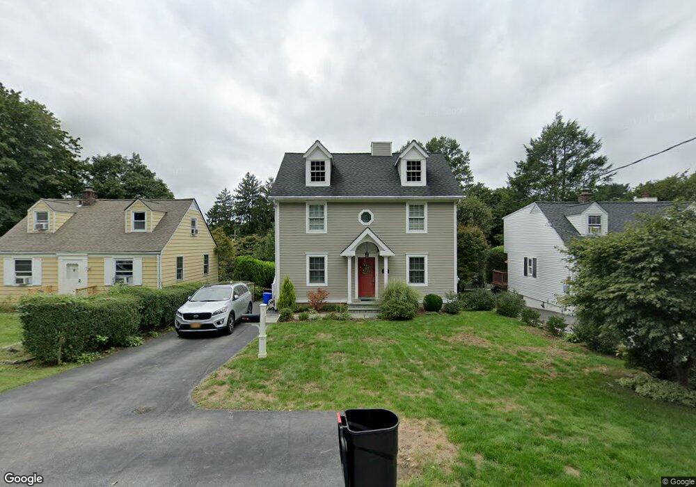 233 Myrtle Ave, Hawthorne, NY 10532 - photo 1