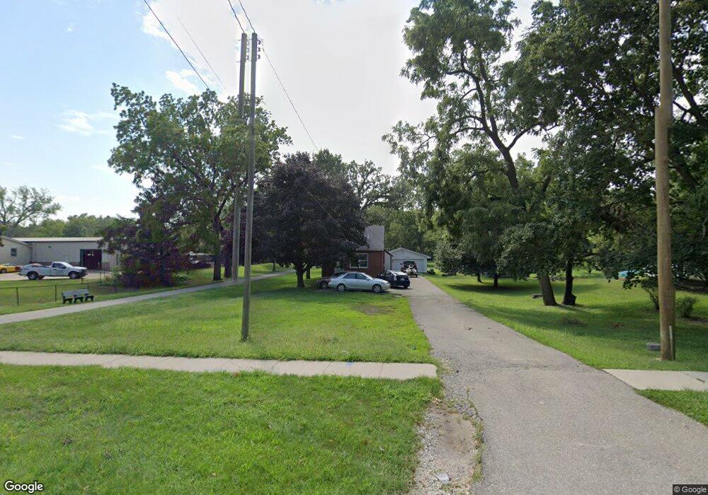 1330 73rd St, Windsor Heights, IA 50324 - photo 1