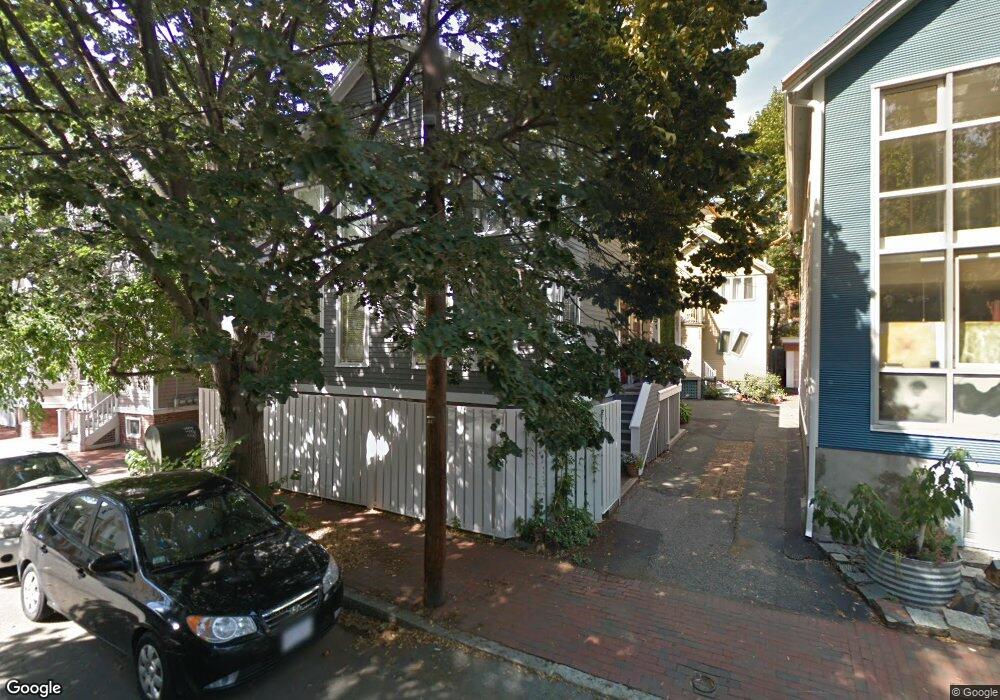 551 Franklin St unit 1, Cambridge, MA 02139 - photo 1