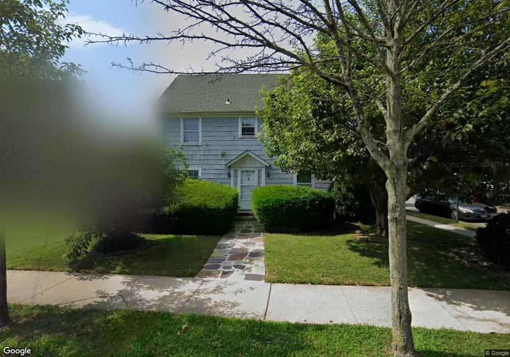 306 1st St, Mineola, NY 11501 - photo 1