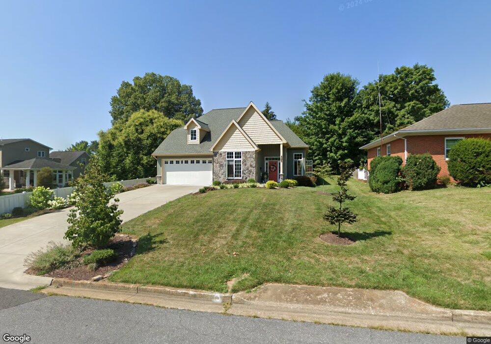 425 New York Ave, Harrisonburg, VA 22801 - photo 1