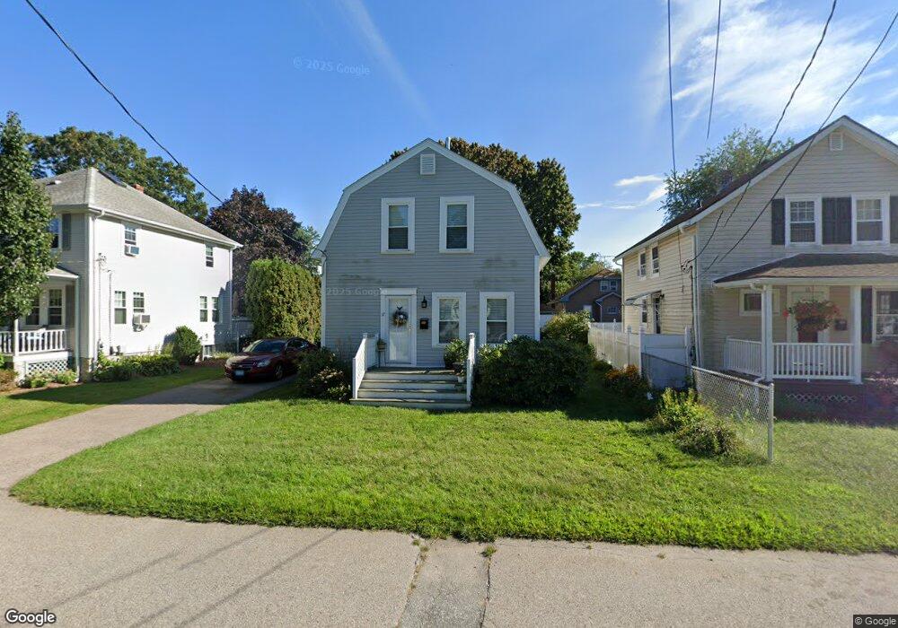 17 Catalpa Ave, Riverside, RI 02915 - photo 1