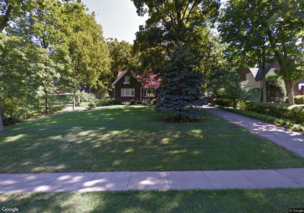 2338 Blake Blvd SE, Cedar Rapids, IA 52403 - photo 1