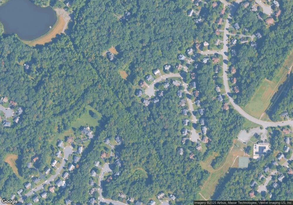 9211 Cross Oaks Ct, Fairfax Station, VA 22039 - photo 1