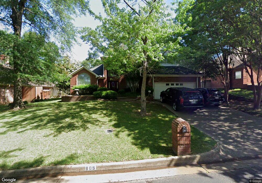 805 Kingswood Dr, Tyler, TX 75703 - photo 1
