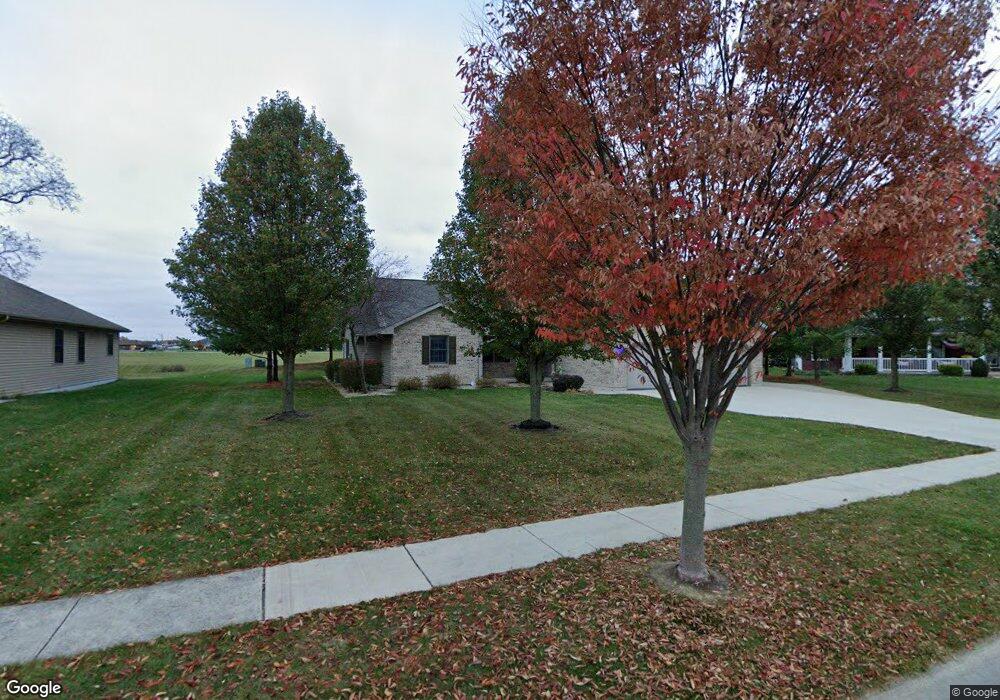 1406 Gettysburg Dr, Wapakoneta, OH 45895 - photo 1