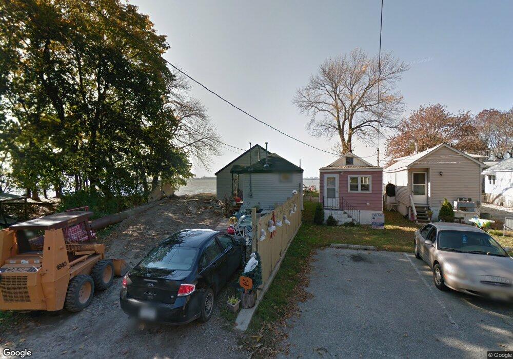 283 S River Walk, Penns Grove, NJ 08069 - photo 1