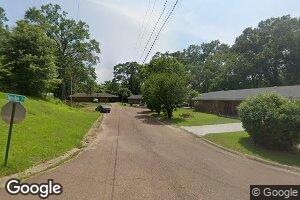6 Harry King Cir, Natchez, MS 39120