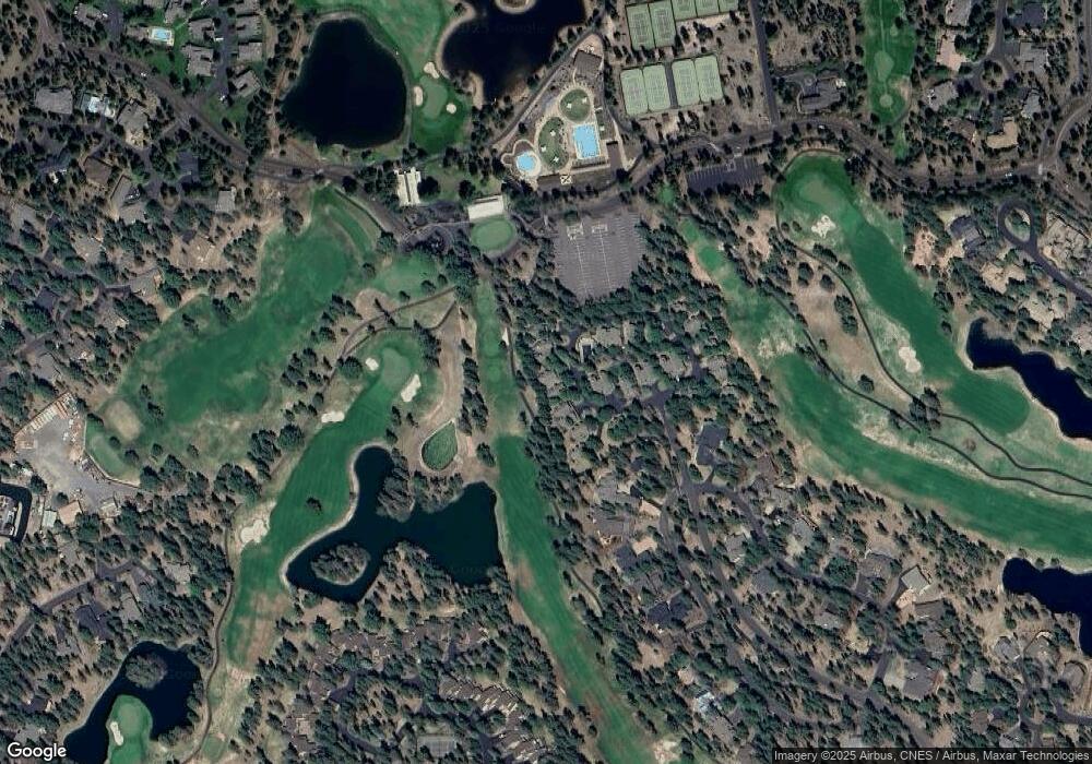 27 Eaglewood unit 27, Bend, OR 97707 - photo 1