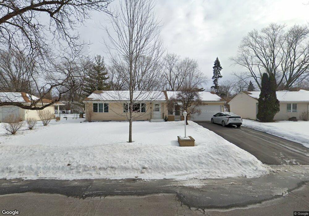 8115 Fremont Ave S, Bloomington, MN 55420 - photo 1