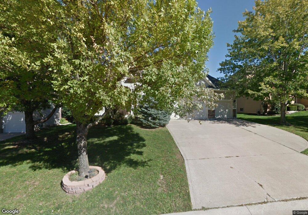 5719 Alden Ct, Shawnee, KS 66216 - photo 1