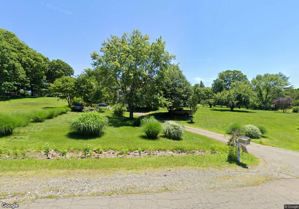 8163 Hillcrest Dr, Manassas, VA 20111 - photo 1