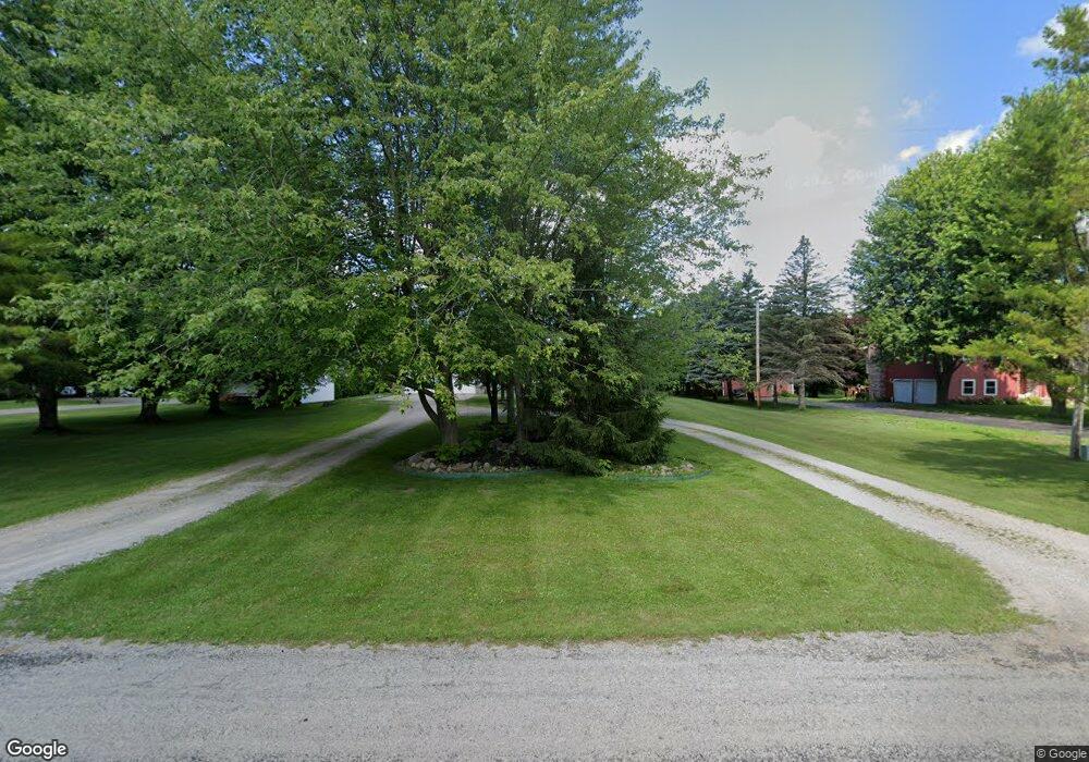 1718 Fraser Rd, Kawkawlin, MI 48631 - photo 1