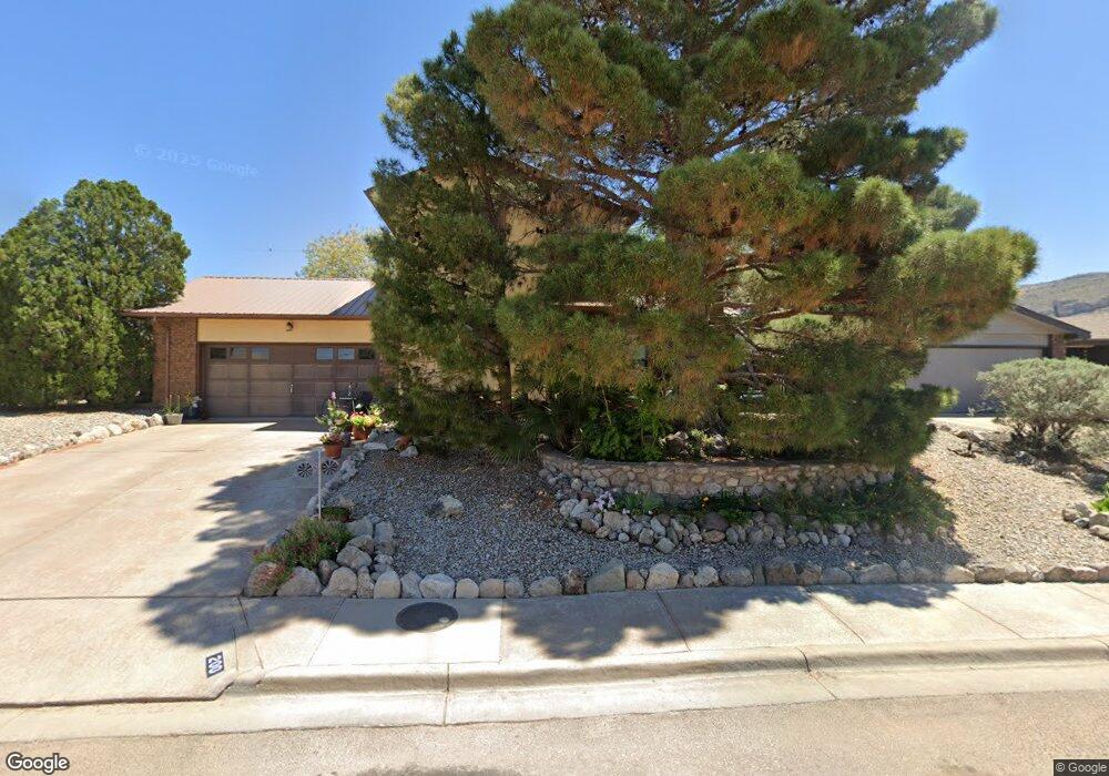 200 Shadow Mountain Dr, Alamogordo, NM 88310 - photo 1