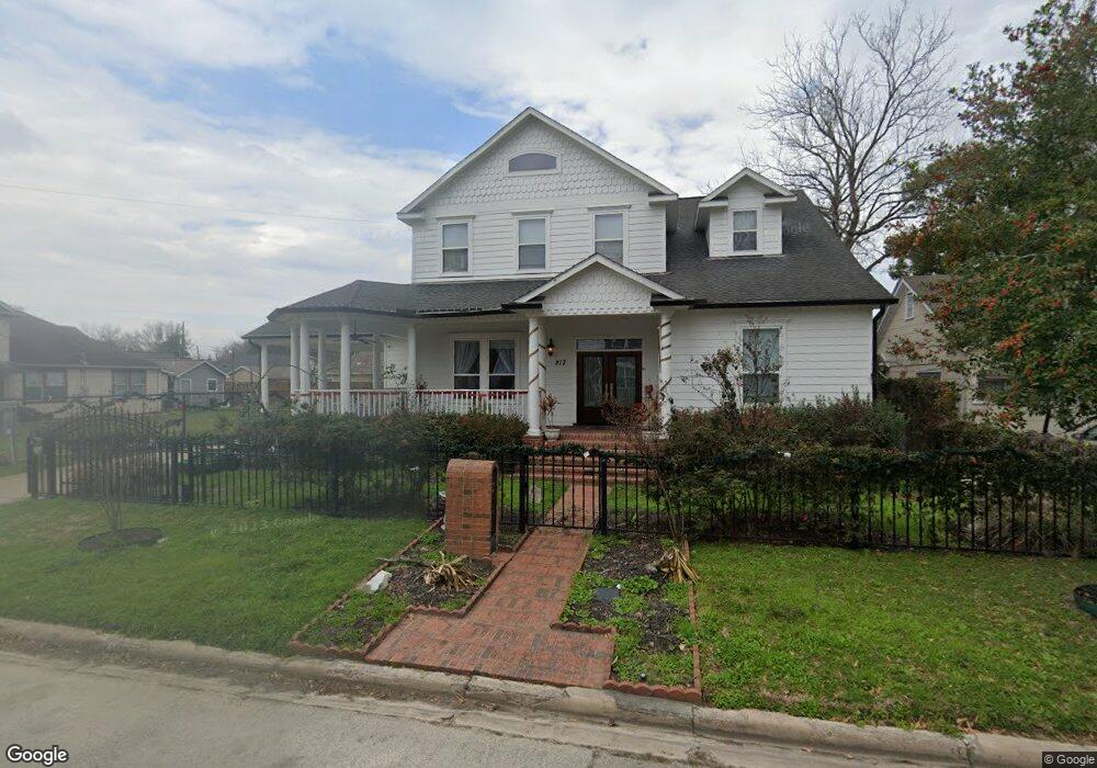 913 Woodard St, Houston, TX 77009 - photo 1
