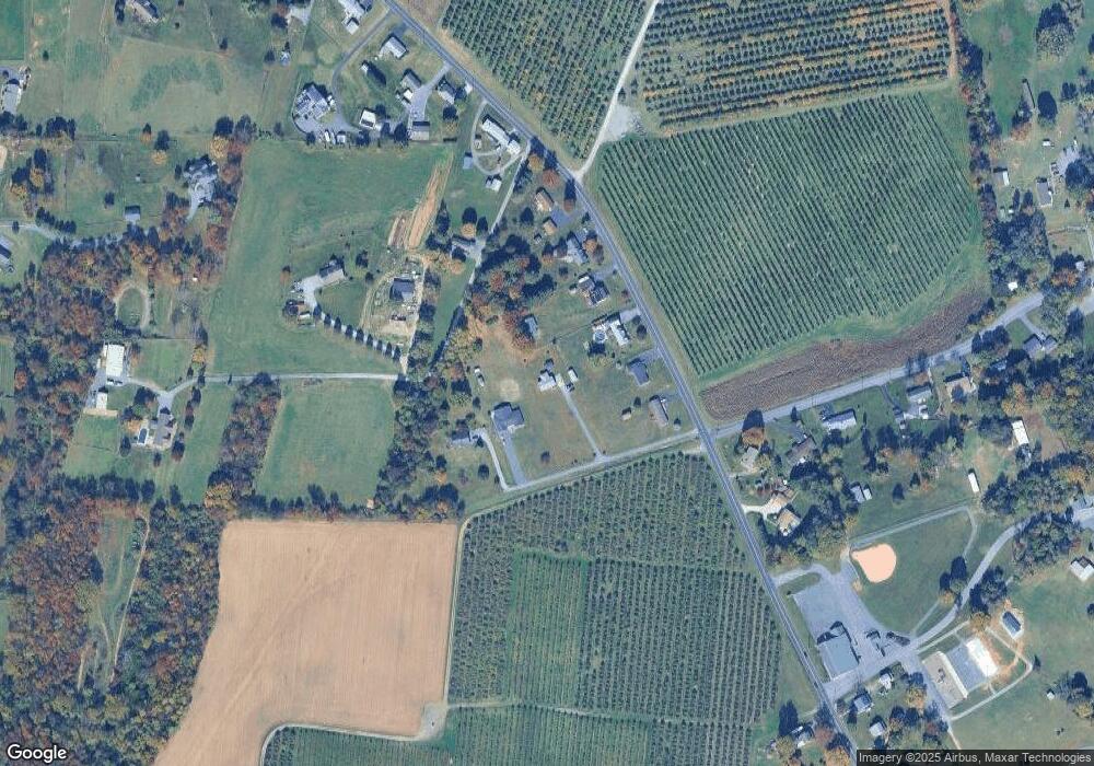 7400 Mentzer Gap Rd, Waynesboro, PA 17268 - photo 1