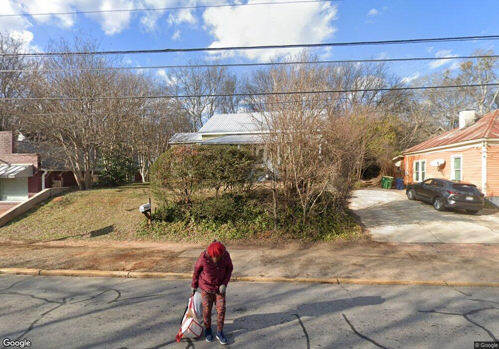 588 W Hancock Ave, Athens, GA 30601 - photo 1