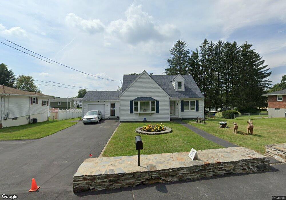 327 Bucks Hill Rd, Waterbury, CT 06704 - photo 1