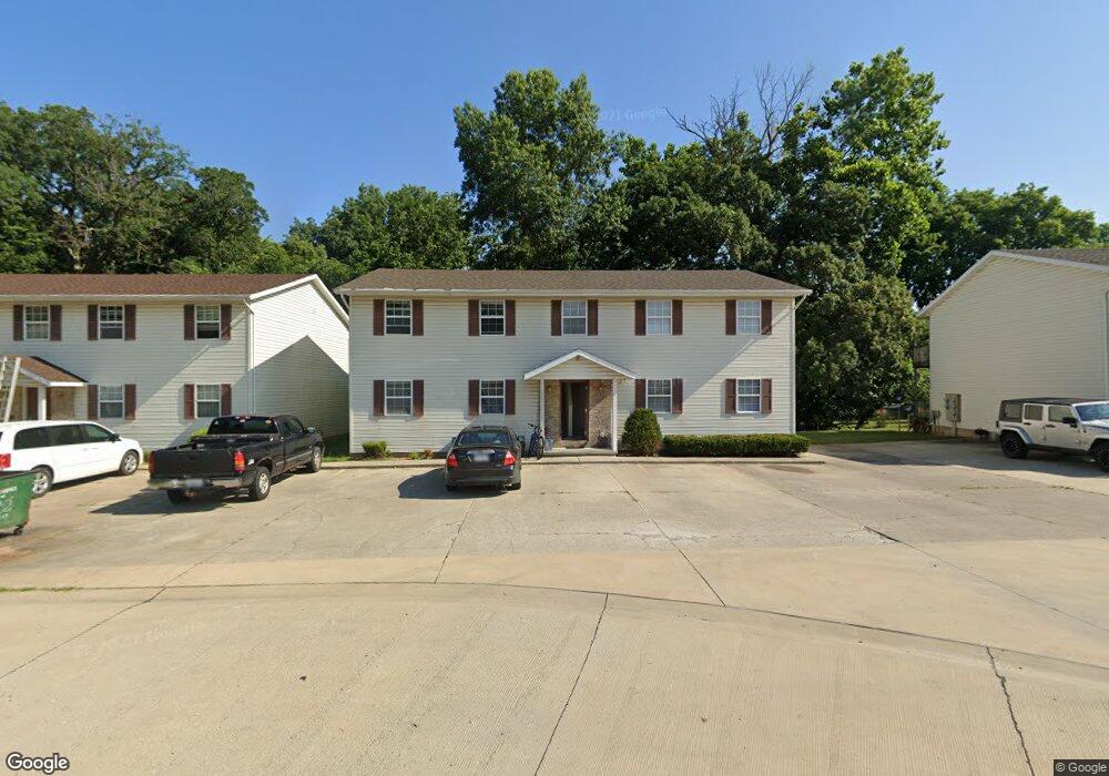 118 Illini Dr, Effingham, IL 62401 - photo 1