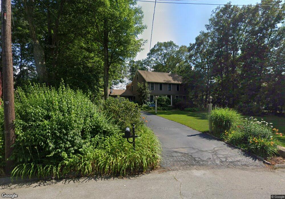 10 Thomas Dr, Cumberland, RI 02864 - photo 1