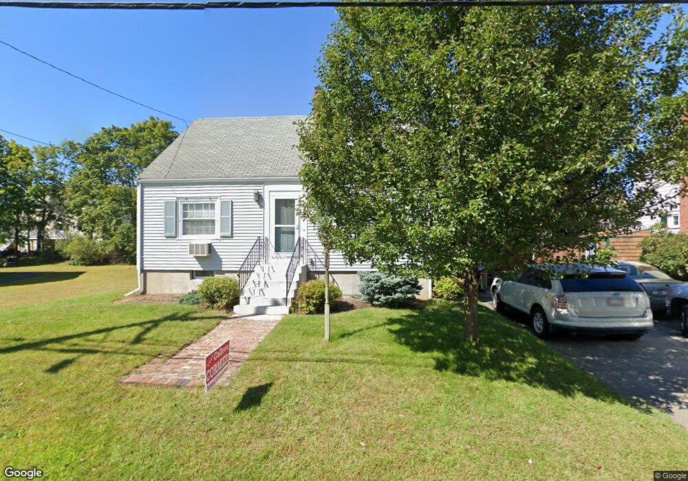 11 Hamilton Rd, Woburn, MA 01801 - photo 1