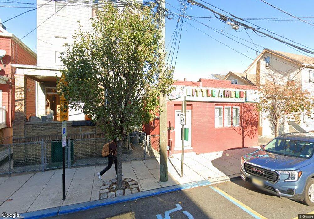 406 11th St, Union City, NJ 07087 - photo 1