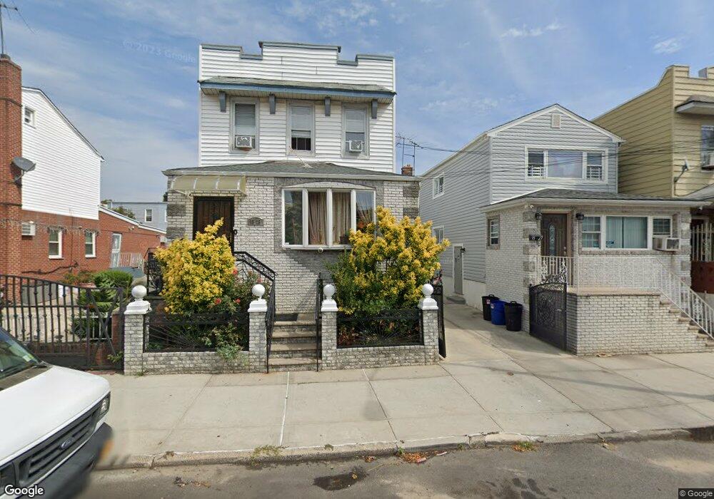 95-27 90th St unit 2, Jamaica, NY 11416 - photo 1